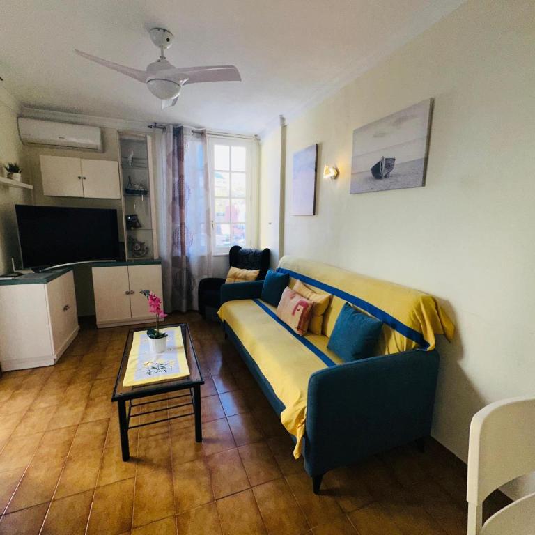 Best location Playa Las Vistas. Los Cristianos. Wifi. - Apartamento de 1 dormitorio - 16