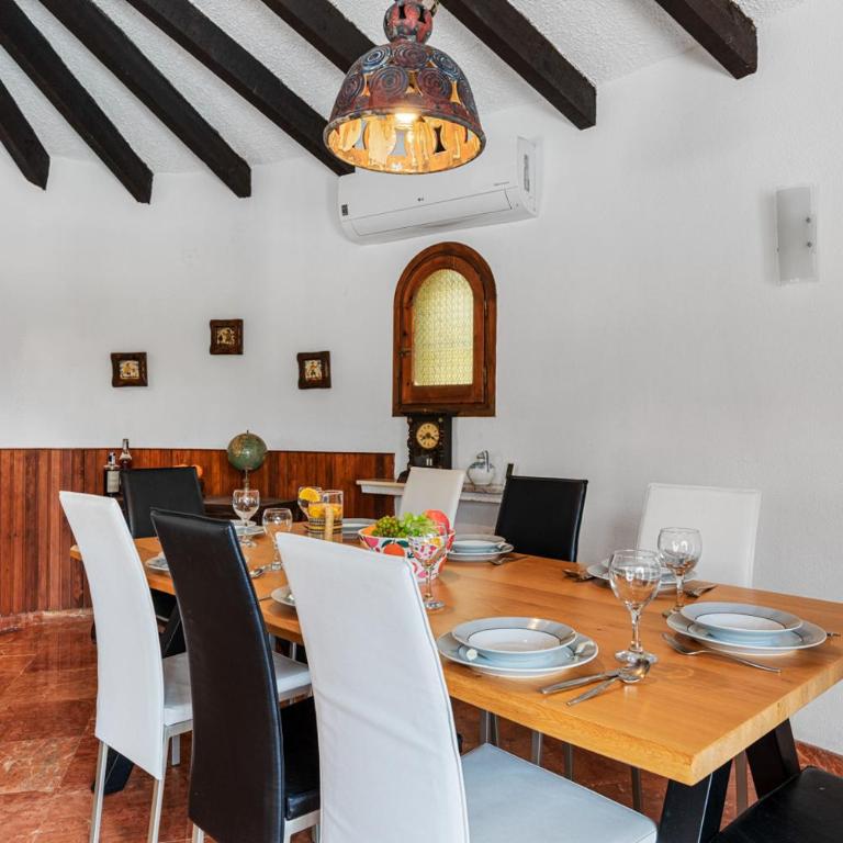 Villa Axel - PlusHolidays - Villa Deluxe - 12