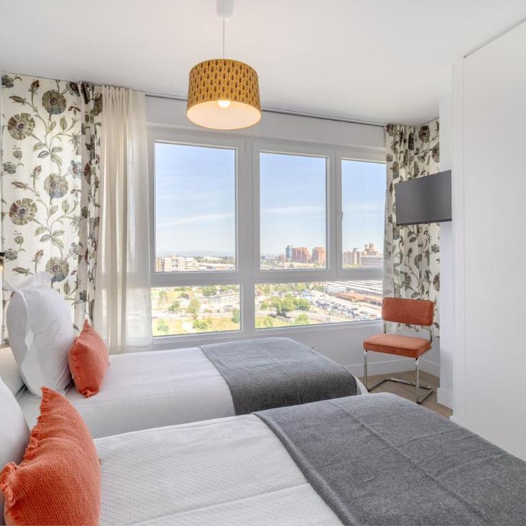 Apartamento Cercano las 4 torres - Two-Bedroom Apartment - 14