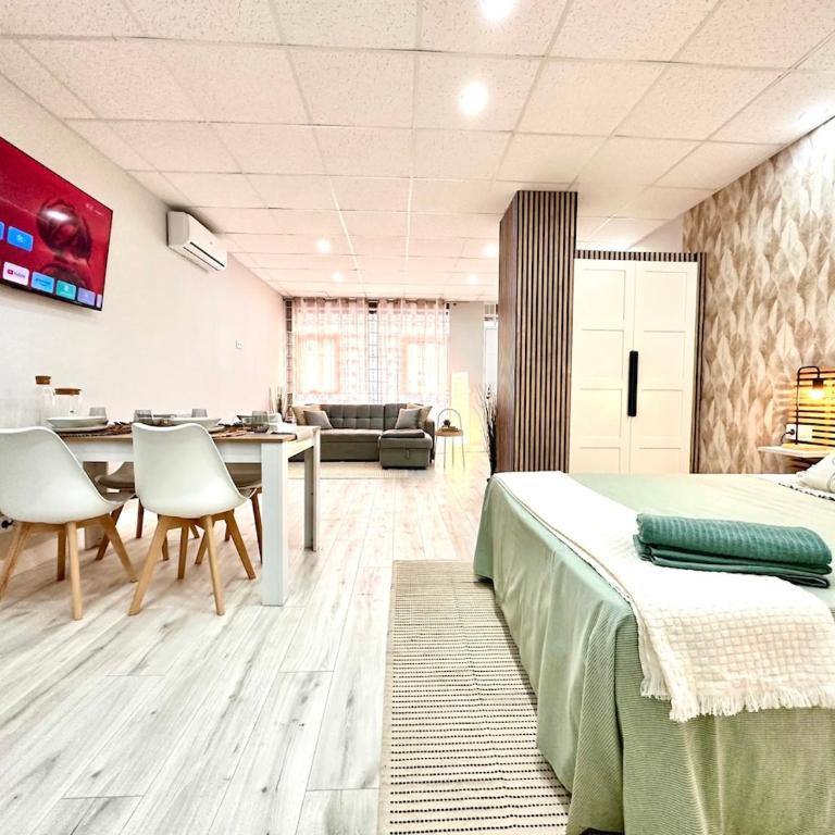 Estudio Benicalap - One-Bedroom Apartment - 10