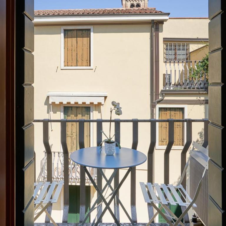 Casa Ambra la tranquillità in centro città - Studio Apartment with Balcony - 16