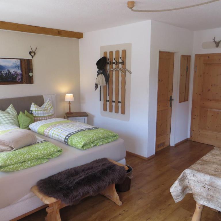 Pension Marianne - Chiemgau Karte - Doppelzimmer mit Panoramablick - 1