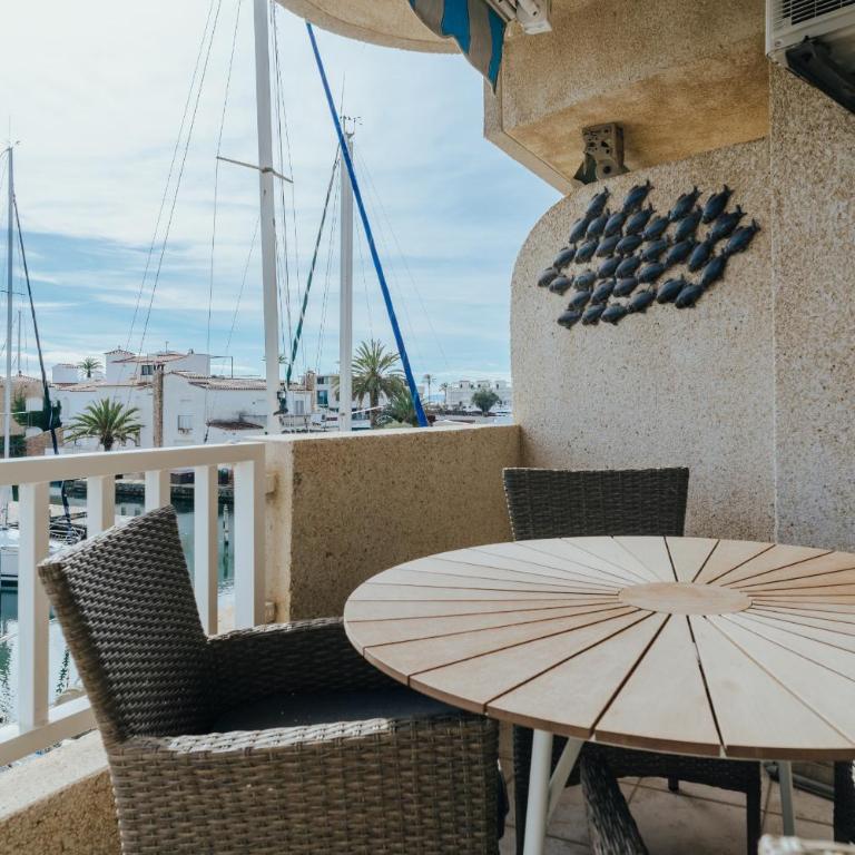 WELCS APARTAMENTO 208 EMP cerca de la playa - Apartamento con vistas y balcón - 3