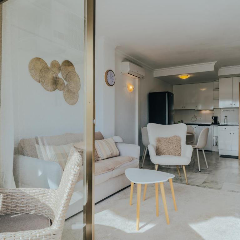 WELCS APARTAMENTO 208 EMP cerca de la playa - Apartamento con vistas y balcón - 17