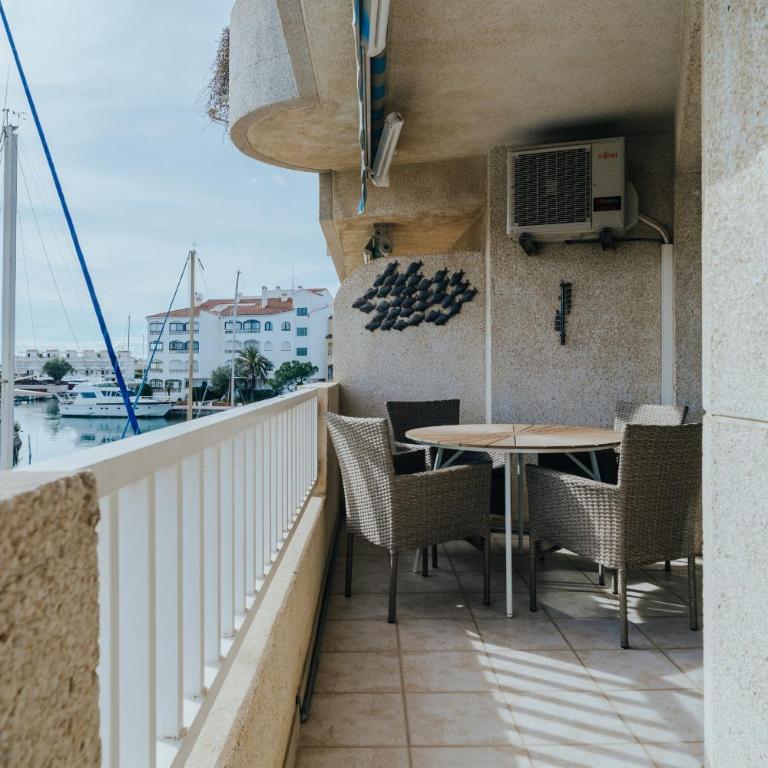 WELCS APARTAMENTO 208 EMP cerca de la playa - Apartamento con vistas y balcón - 18
