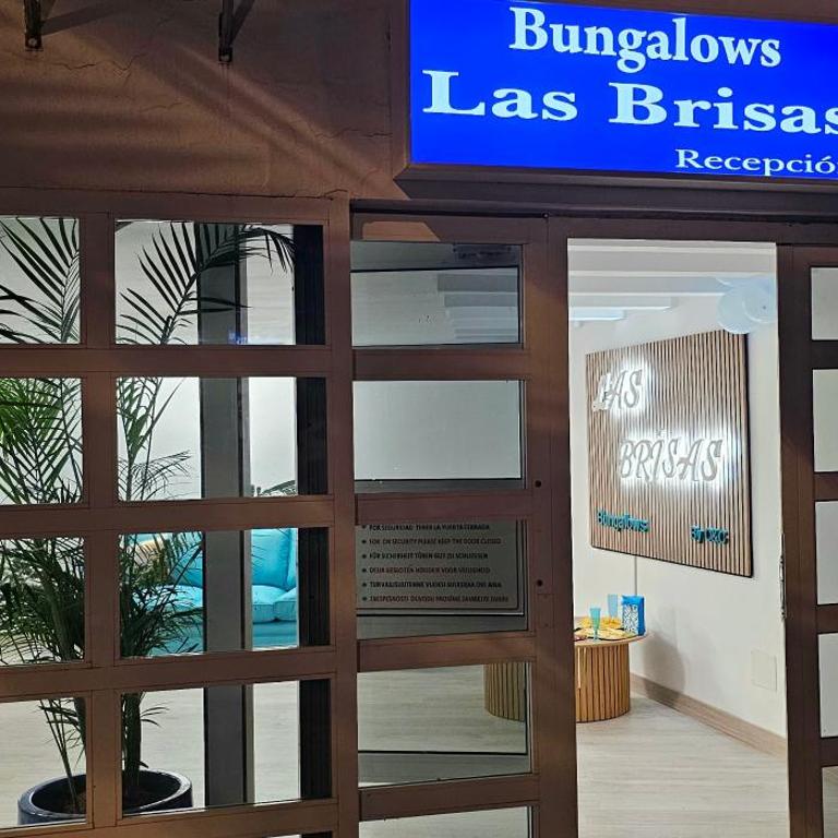 Barber Las Brisas - Two-Bedroom Apartment - 3