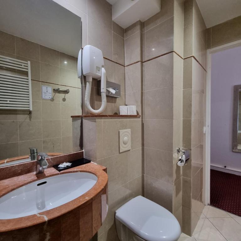 Hôtel France Eiffel - Chambre Triple - 5