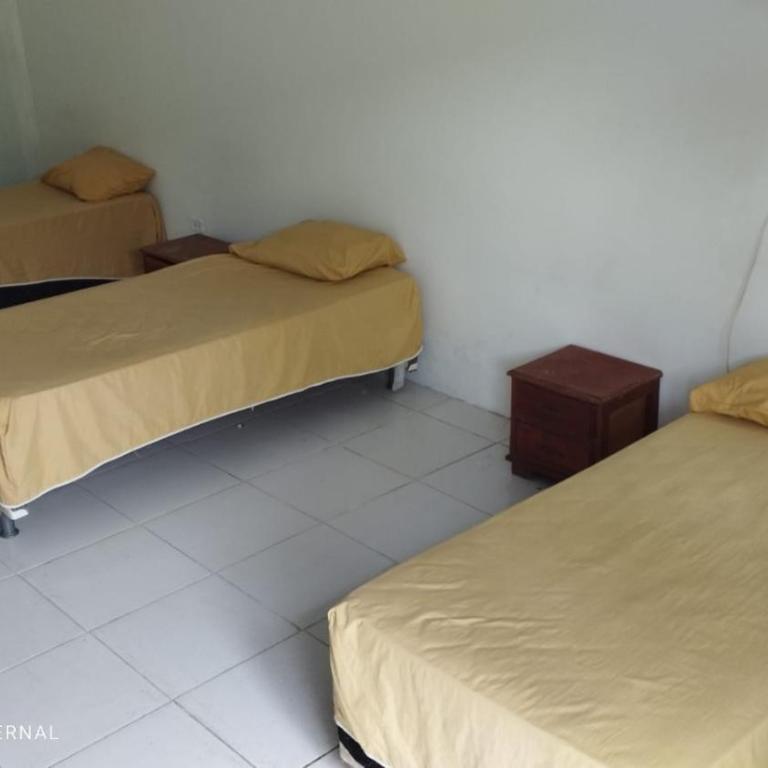 Alojamiento LETICIA - Male Dormitory Room - 2