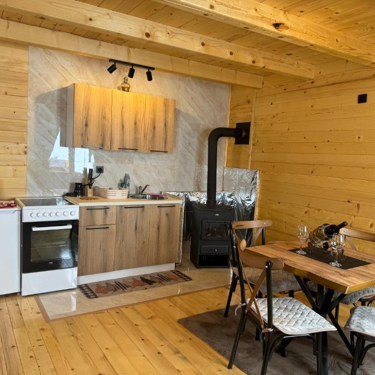 Vista Wood - One-Bedroom House - 7
