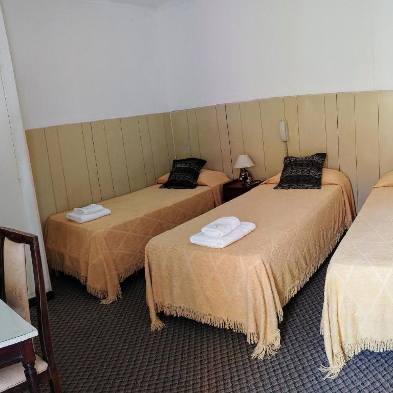 Hotel Corales - Habitación Triple Clásica - 1