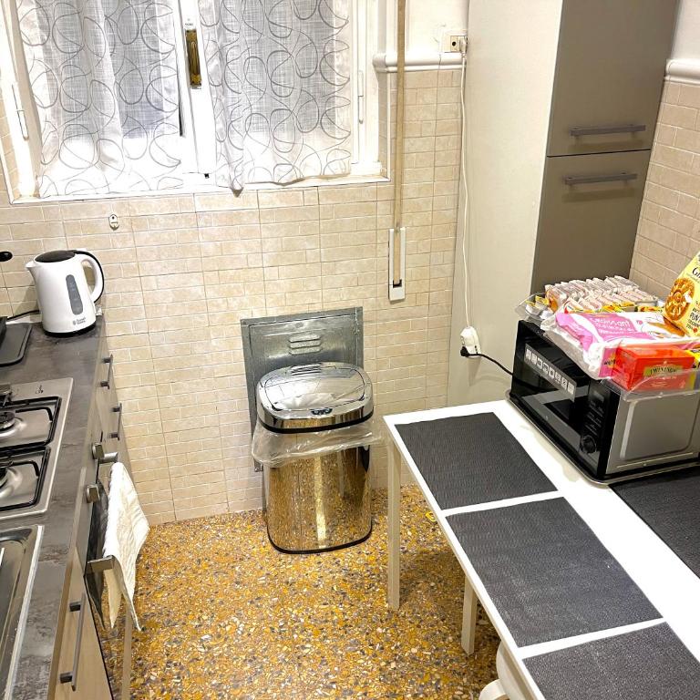 Suite Gennargentu Roma - Appartamento con 2 Camere da Letto - 28