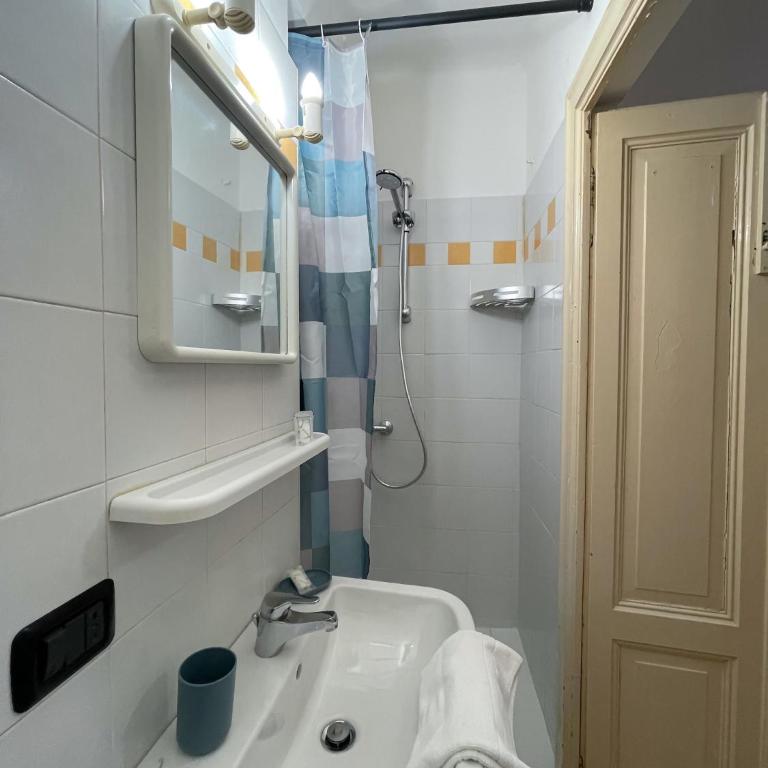 Roncati 7 center town studio apartments - Appartamento con 1 Camera da Letto - 7