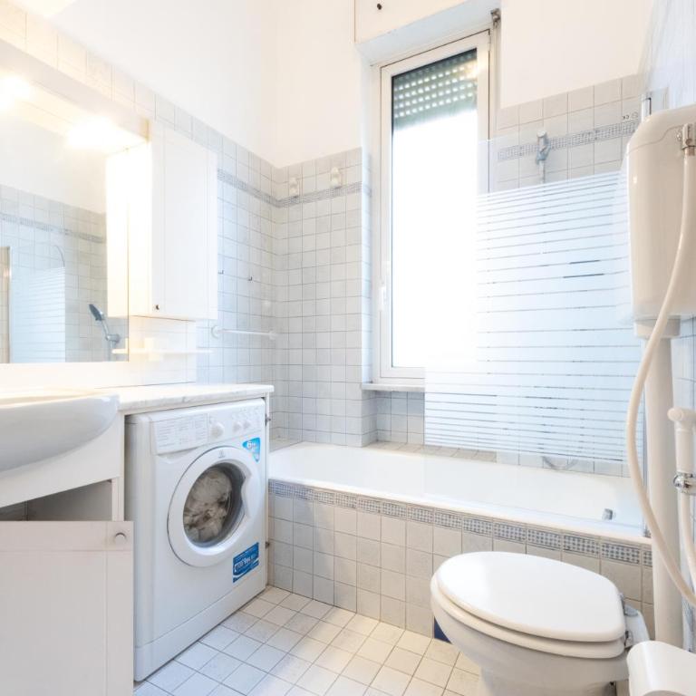 Stylish Brera Apartment - Appartamento con 2 Camere da Letto e Balcone - 36