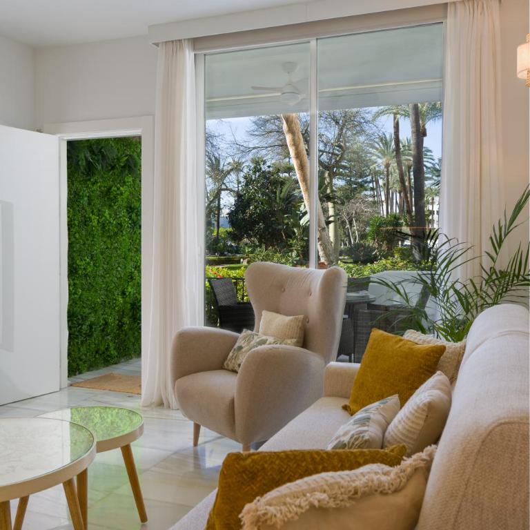 Apartamentos Urb, La Alcazaba 614 y 642 Banus Marbella - Apartamento de 1 dormitorio - 2