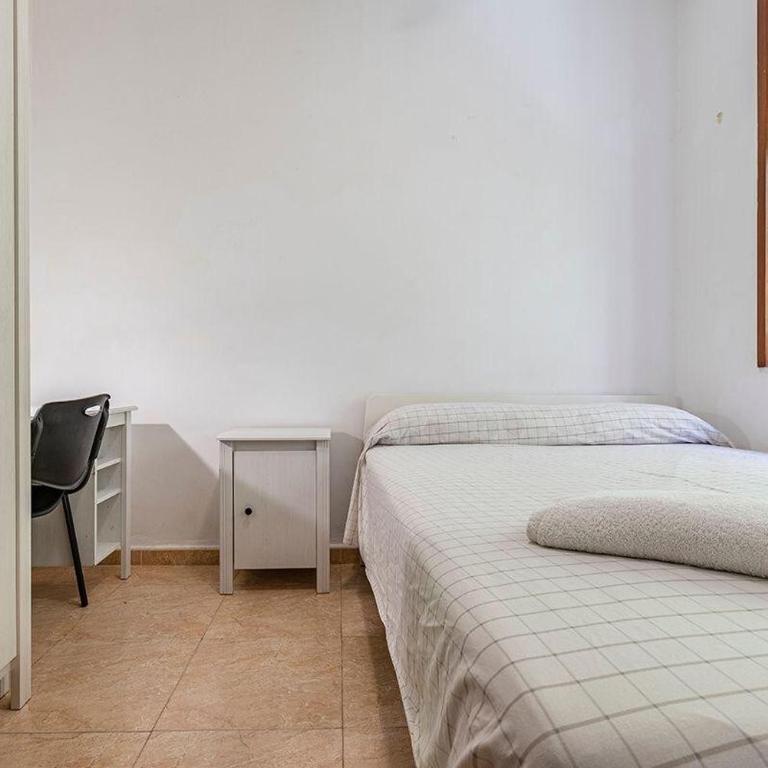 Amplio piso en el centro - Apartamento - 7