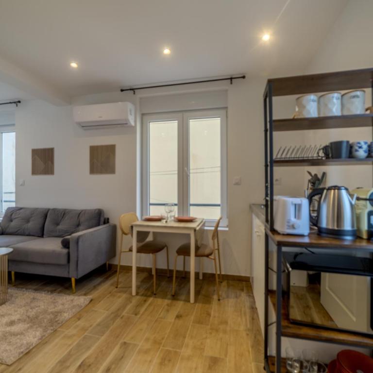 Pasteur Collection - Confort & Design - 2pers - Deluxe One-Bedroom Apartment - 8