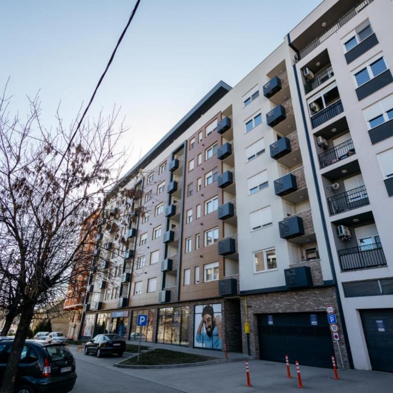 Konstantin Lux 1 - One-Bedroom Apartment - 11