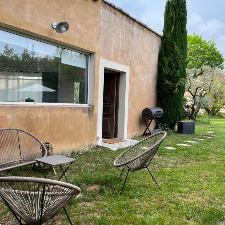 Le p’tit bonheur-Piscine chauffée-clim-Park - Appartement 2 Chambres - 28