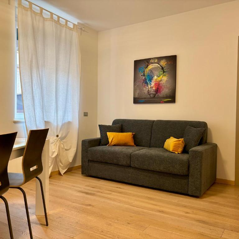 Leoncino 14 - Apartment with Sofa Bed - 2