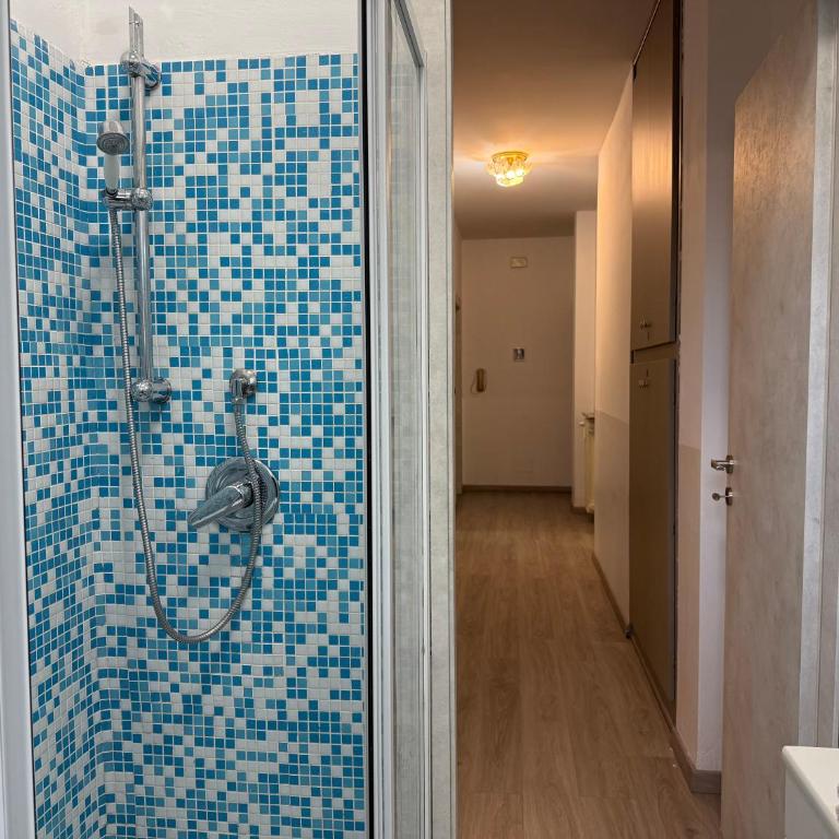 450 mt da mare e centro, Appena ristrutturato - Appartamento con 2 Camere da Letto - 19
