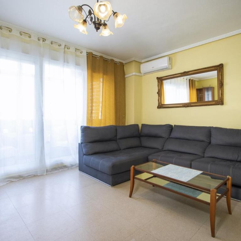 Habaneras ID151 - Three-Bedroom Apartment with Balcony - 2