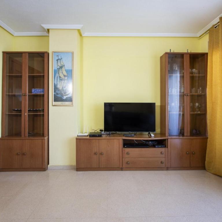 Habaneras ID151 - Three-Bedroom Apartment with Balcony - 4