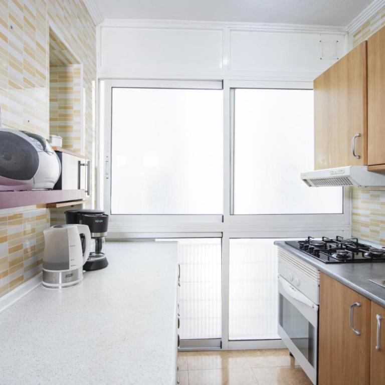 Habaneras ID151 - Three-Bedroom Apartment with Balcony - 11