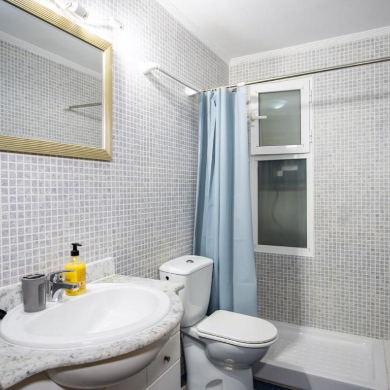 Habaneras ID151 - Three-Bedroom Apartment with Balcony - 16