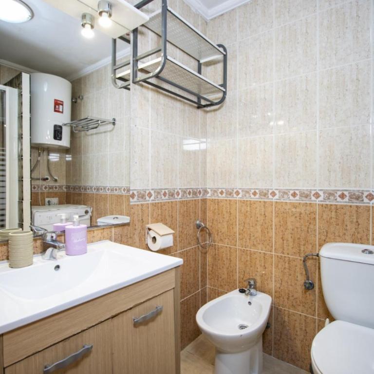 Habaneras ID151 - Three-Bedroom Apartment with Balcony - 19