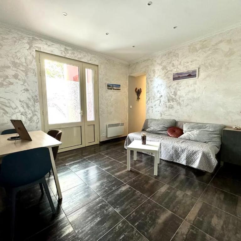 GRAND HOTEL - Magnifique appartement bord de plage Centrale - Apartamento de 1 dormitorio - 4