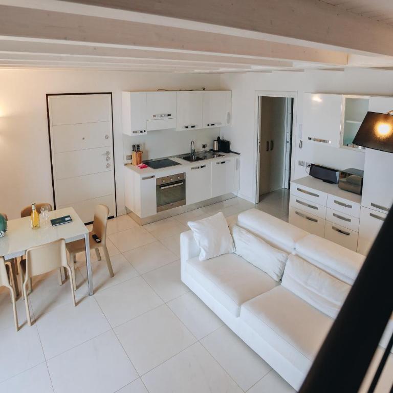 SG Luxury - Swan Bay Apartment - Appartamento con Vista Lago - 17