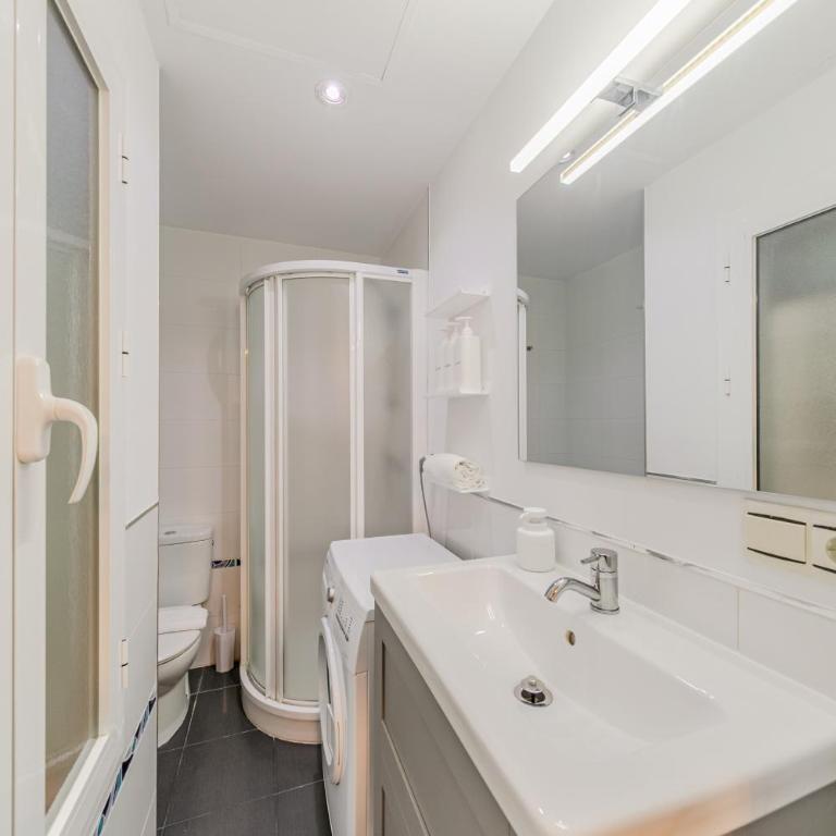 ISG Apartments Cuesta del Rosario - One-Bedroom Apartment - 19
