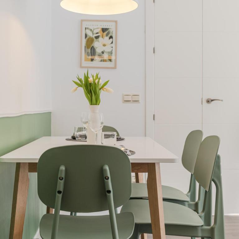 ISG Apartments Cuesta del Rosario - One-Bedroom Apartment - 5