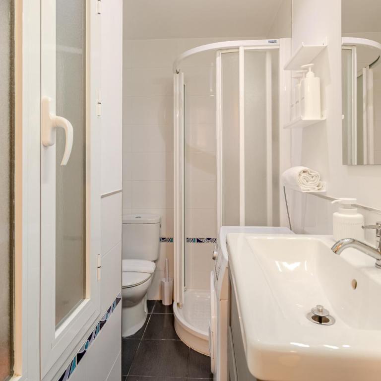 ISG Apartments Cuesta del Rosario - One-Bedroom Apartment - 20