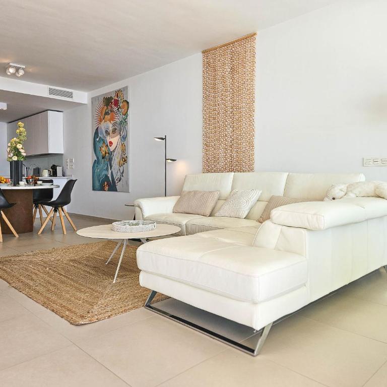 Stunning sea views at Stupa hills - Two-Bedroom Apartment with Terrace and Sea View - 7