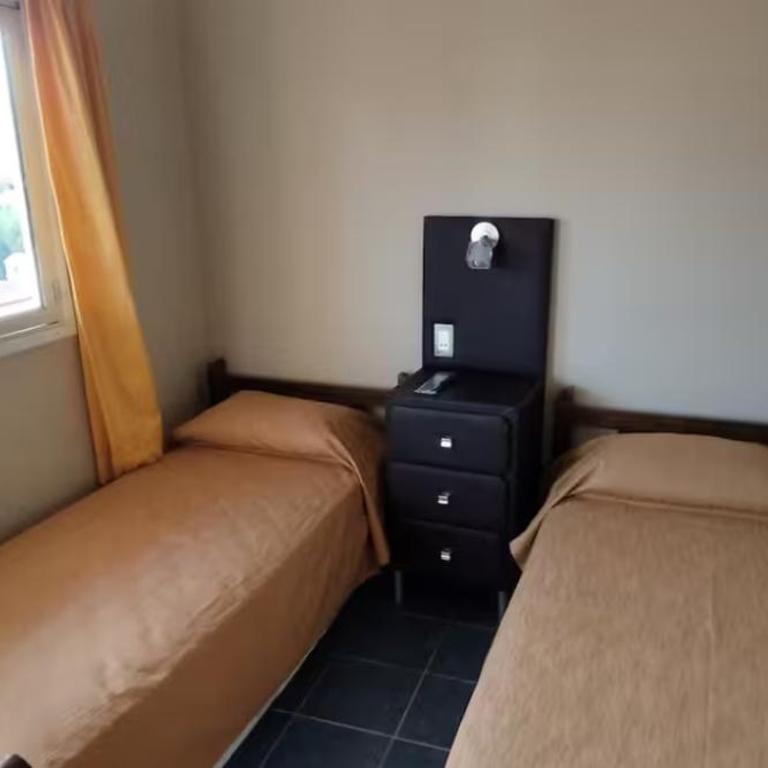 Habitaciones en Zona Céntrica - Apartamento de 3 dormitorios - 6