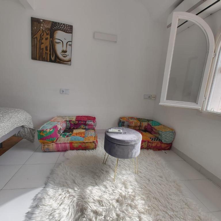 Studio tipo Loft con vista al Montgo - One-Bedroom Apartment - 3