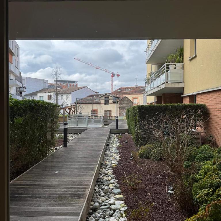 Toulouse Marengo-Gare Matabiau - Médiathèque-Allées Jean Jaurès proche ligne B Parking privé sécurisé gratuitprivé - Apartment with Terrace - 27