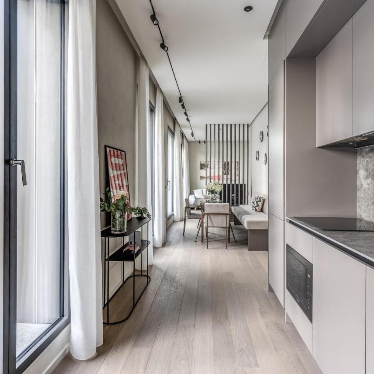 Seety Duomo - Two-Bedroom Apartment with Terrace - 10