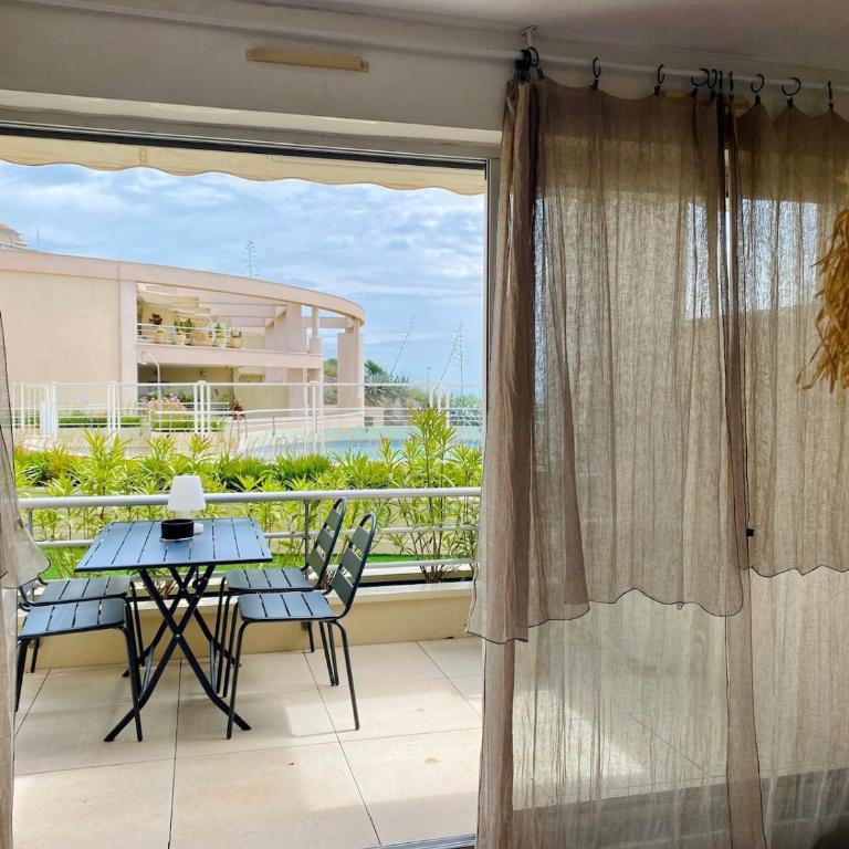 "Azur" T3 vue mer, Parking, Clim, Terrasse, Wifi ! - Apartment mit 2 Schlafzimmern und Poolblick - 6