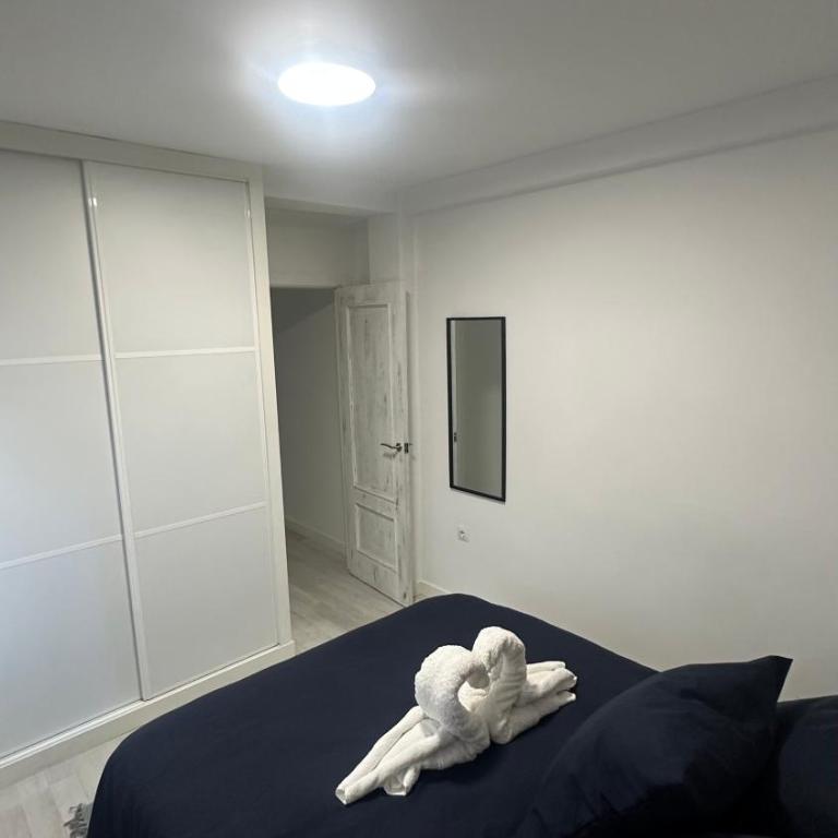 Céntrico rincón de ensueño con opción a PARKING - Two-Bedroom Apartment - 6