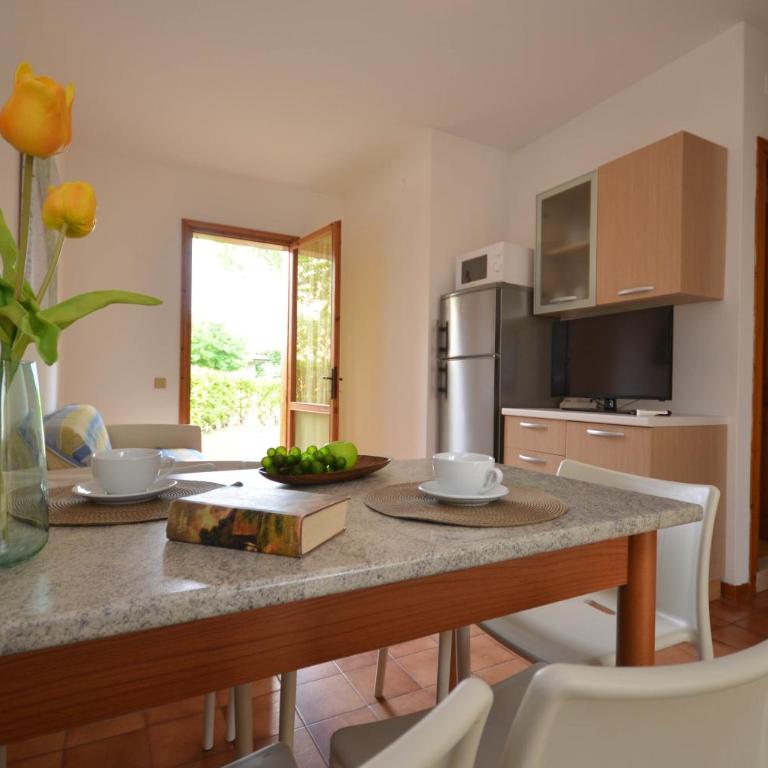Villaggio Loriana - Appartamento con 2 Camere da Letto e Terrazza - 12