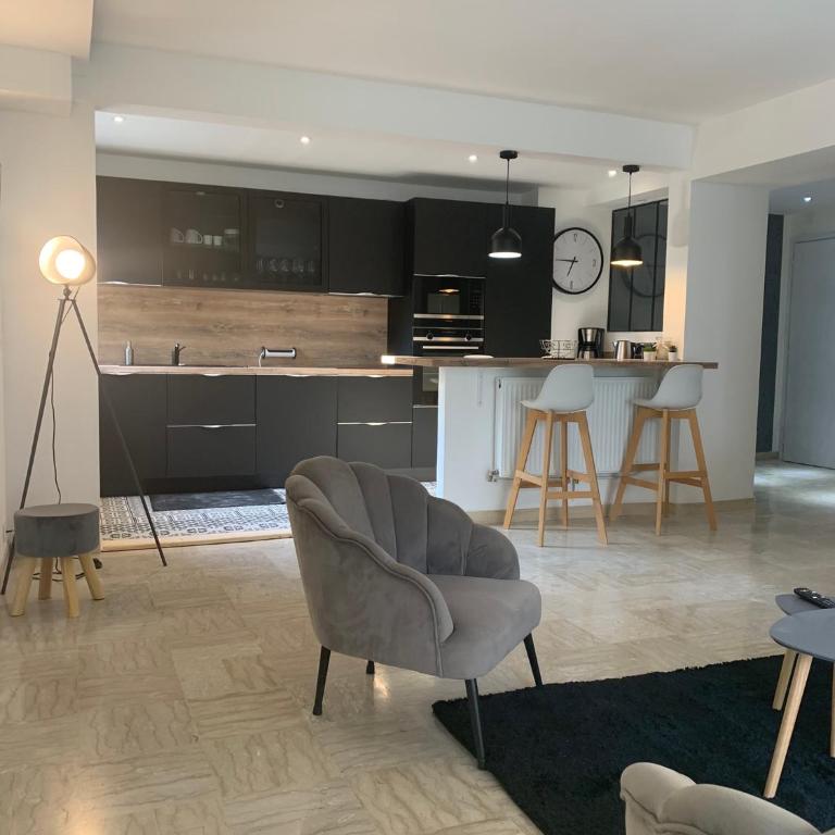 Appart Le Cannet - Appartement 2 Chambres - 2
