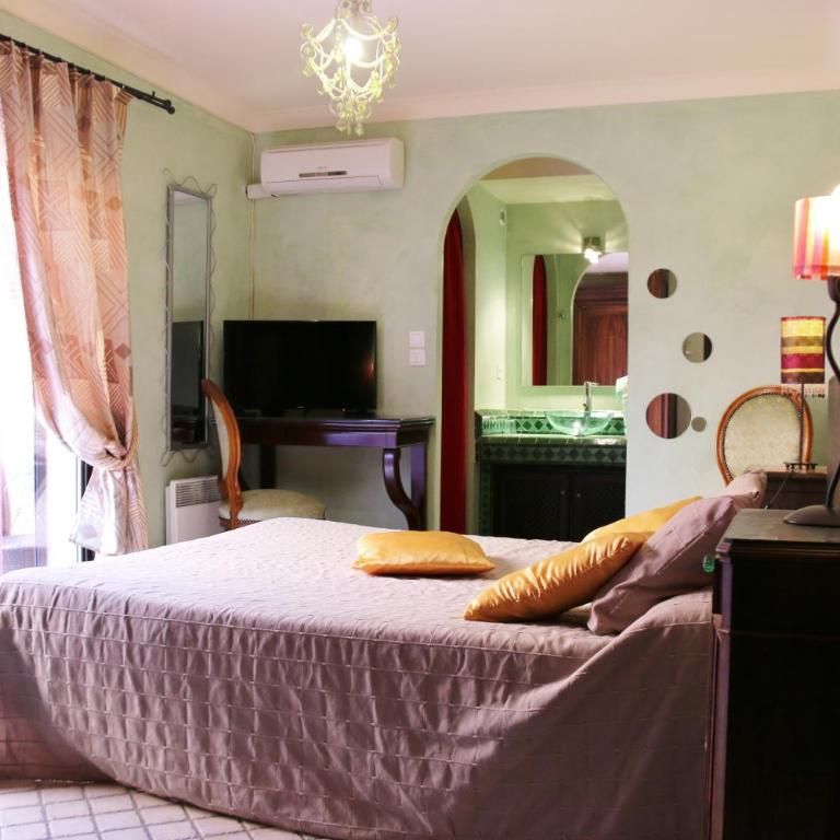 Chambre Ifrane, Riad 7 au village naturiste Couple only - Chambre Double - 2