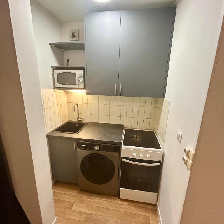 Petit Studio étudiant sur la canal de l'Ourcq - Appartement 1 Chambre - 8