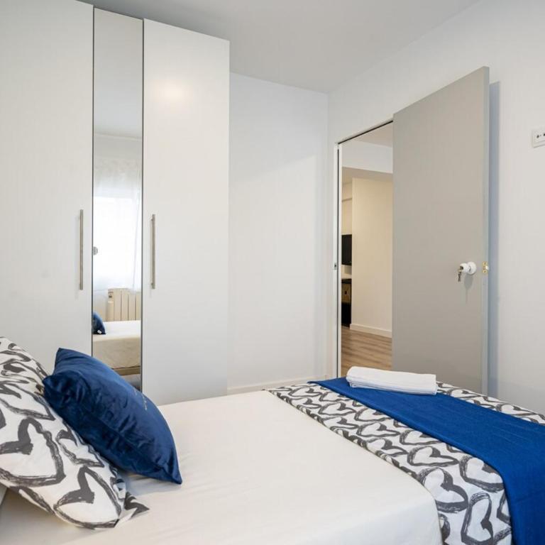 For You Rentals Apartamento La Vaguada 2 rooms Madrid Temporal PMO102 - Two-Bedroom Apartment - 20