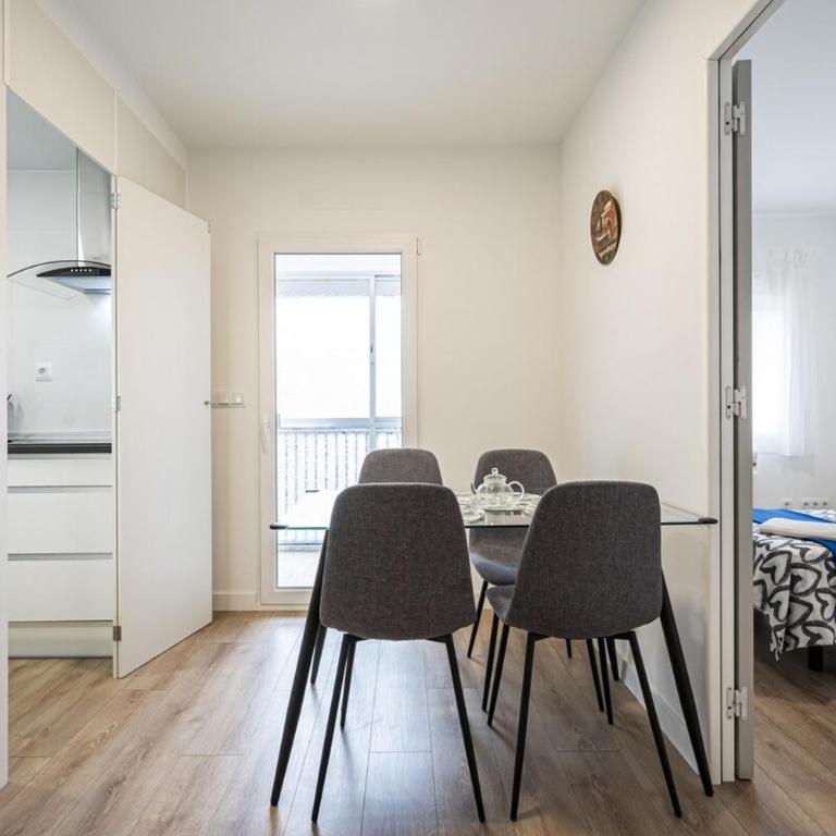 For You Rentals Apartamento La Vaguada 2 rooms Madrid Temporal PMO102 - Two-Bedroom Apartment - 22