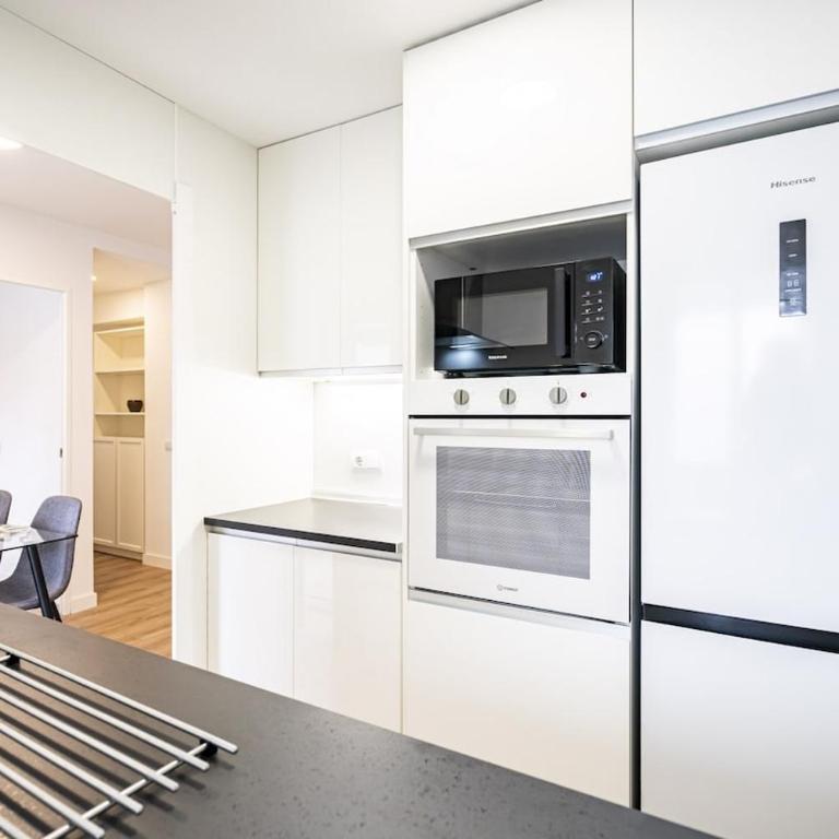 For You Rentals Apartamento La Vaguada 2 rooms Madrid Temporal PMO102 - Two-Bedroom Apartment - 27