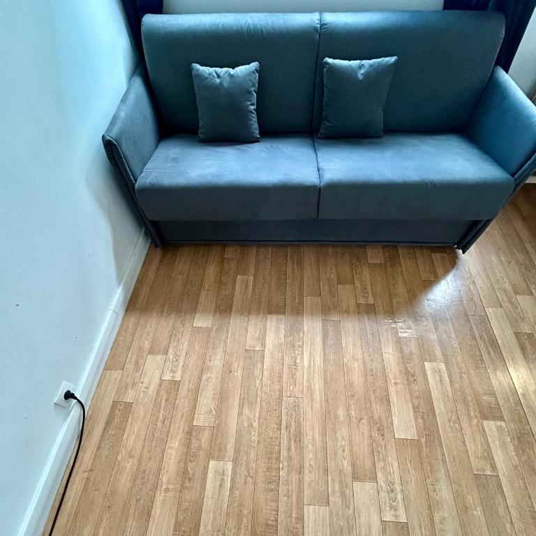 Petit Studio étudiant sur la canal de l'Ourcq - Appartement 1 Chambre - 4