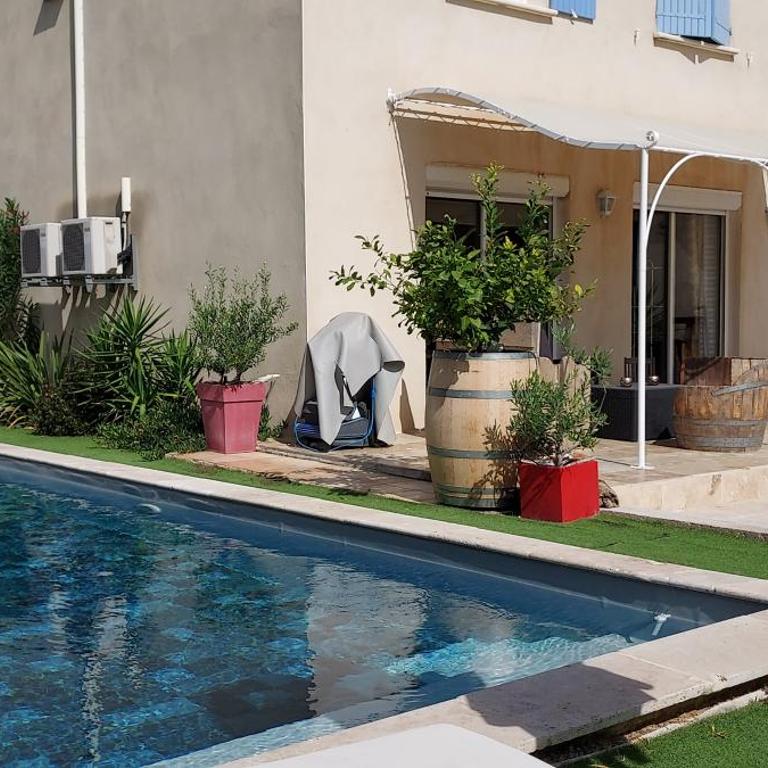 villa petite camargue - Villa avec Piscine Privée - 1